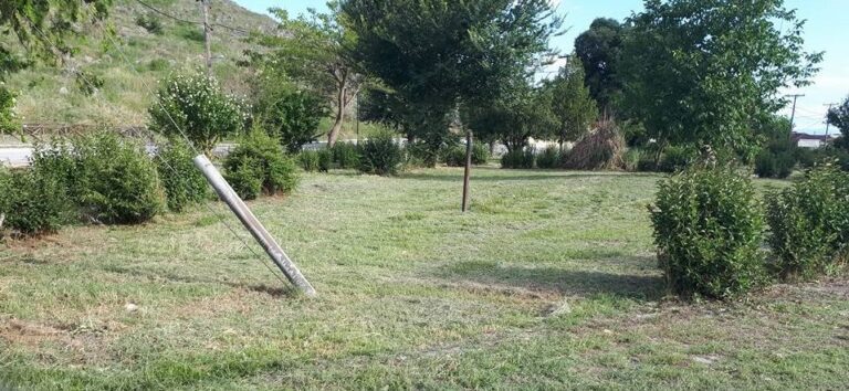 Eργασίες καθαριότητας και καλλωπισμού στο Δήμο Φαρκαδόνας Eργασίες καθαριότητας και καλλωπισμού στο Δήμο Φαρκαδόνας