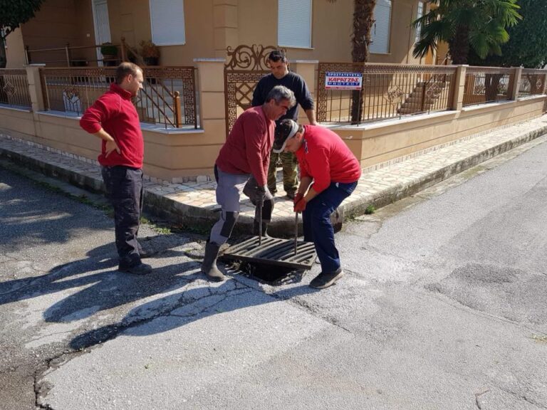 Καθαρισμός φρεατίων στο Δήμο Φαρκαδόνας