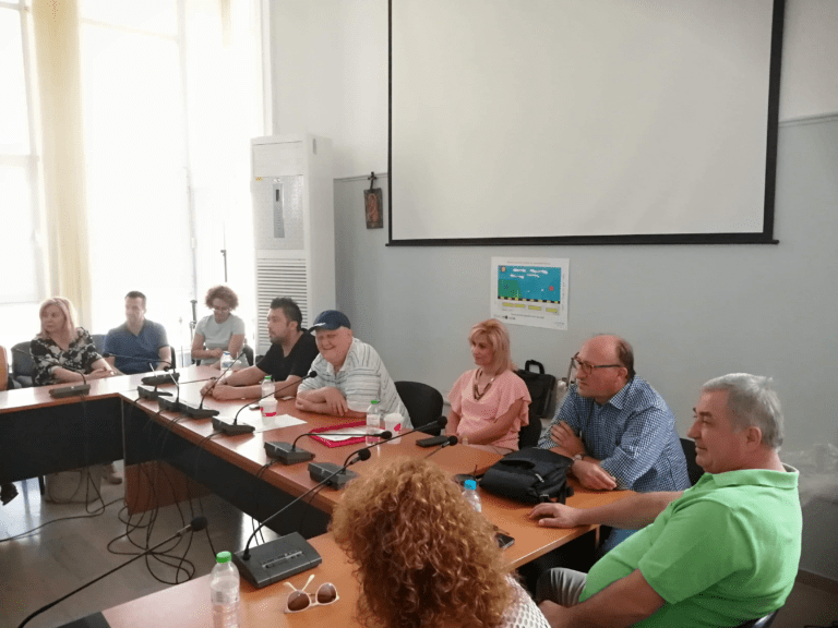 Συνάντηση γνωριμίας με τους διευθυντές των σχολικών μονάδων