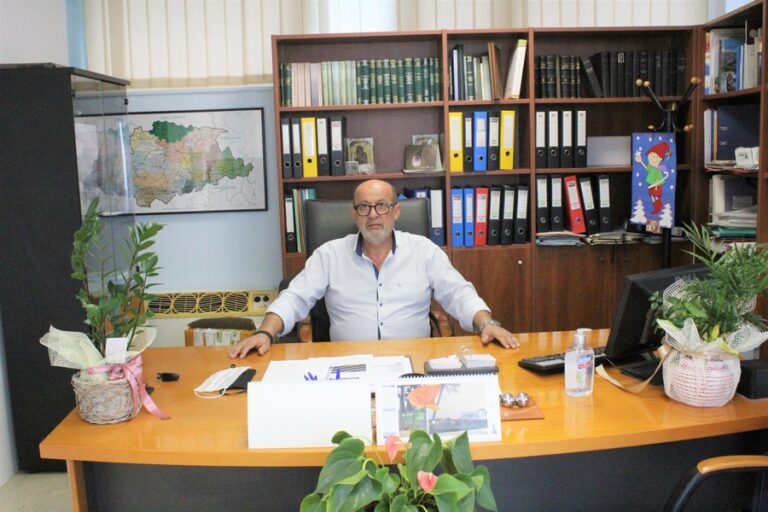 Σε επιφυλακή ο Δήμος Φαρκαδόνας για τις πλημμύρες Σε επιφυλακή ο Δήμος Φαρκαδόνας για τις πλημμύρες