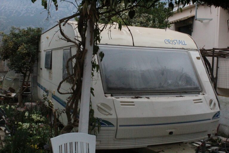 Δόθηκαν  τροχόσπιτα σε σεισμόπληκτους-Προσπάθεια να έρθουν και άλλα